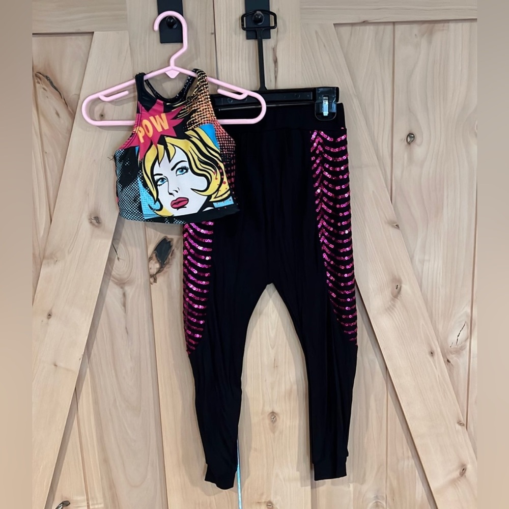 Alexandra Collection Graphic Hip Hop Dance Set - 2pc